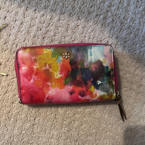 Tory Burch Handbags - Tory Burch Colorful Wallet